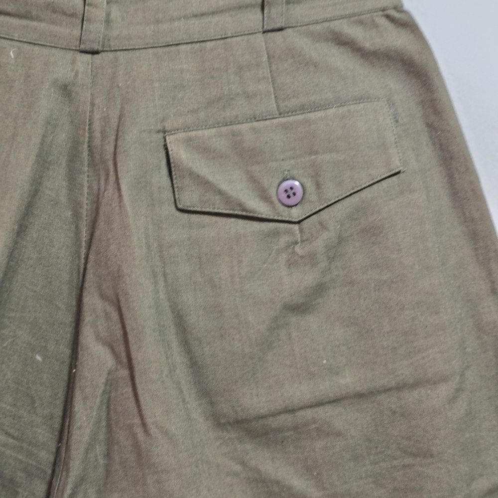 Vintage Brettons 100% cotton tailored bermuda pleated  kaki green short - Picture 7 of 12